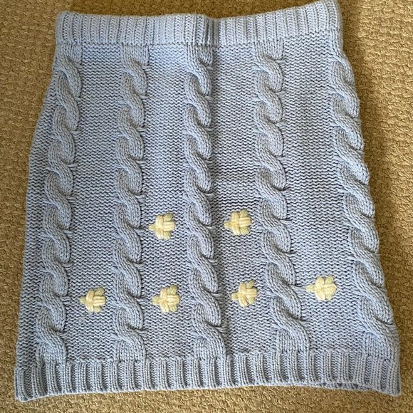 Knit Coord Set: Cardigan, Tube Top, and Skirt Size XS - Fashion Nova - Picture 9 of 15